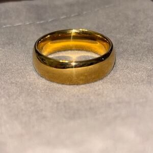 Size 9.5 ring Gold tungsten carbide ring with brushed finish